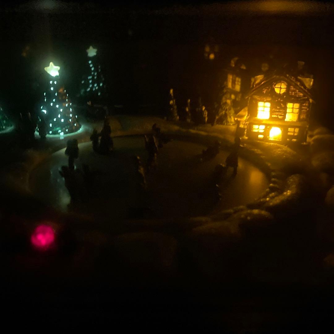 ショーケースオルゴールボックス スケーター　　全50曲