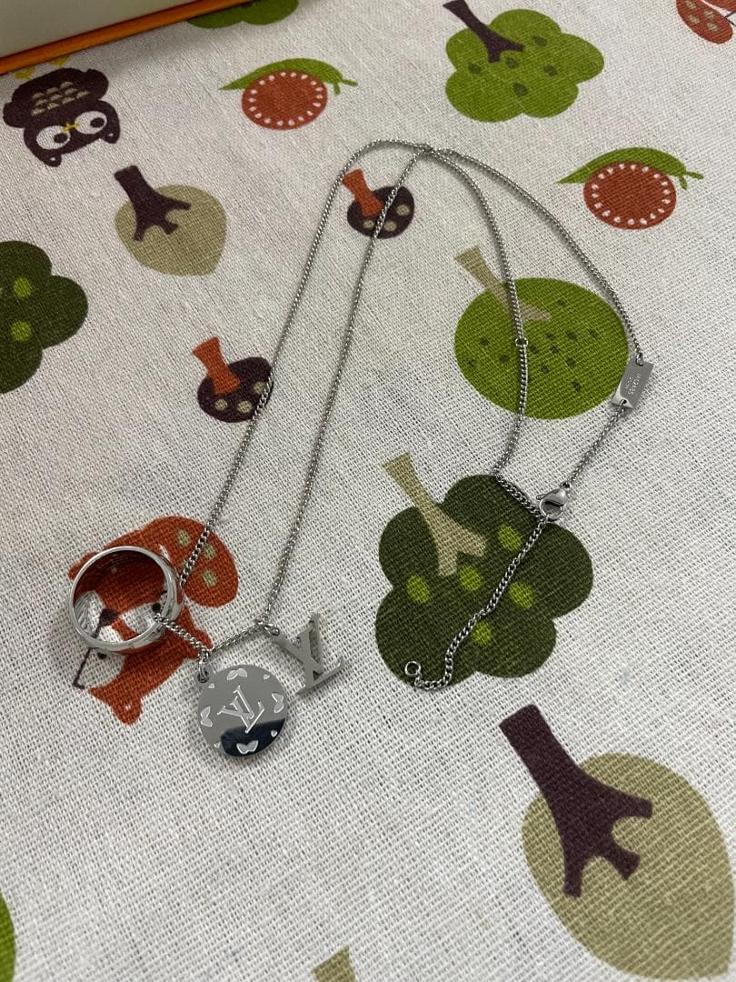 メンズ ネックレス 人気☆リング ネックレス モノグラム