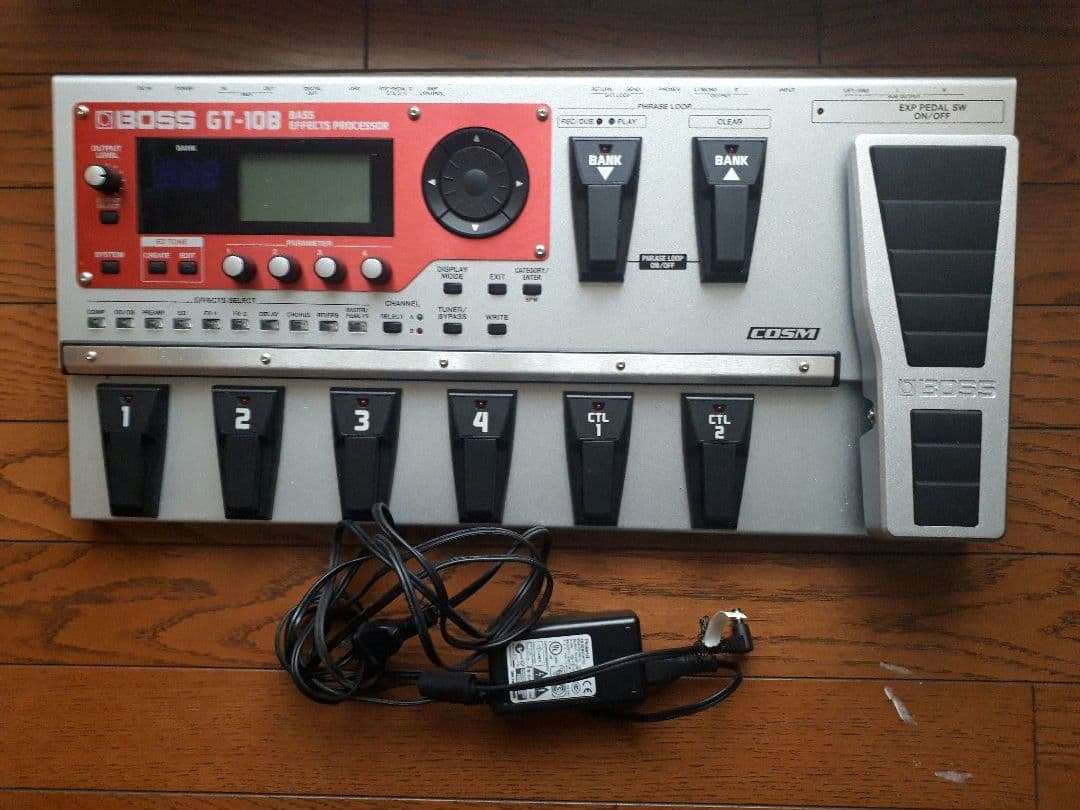 BOSS GT10B ベースマルチエフェクター