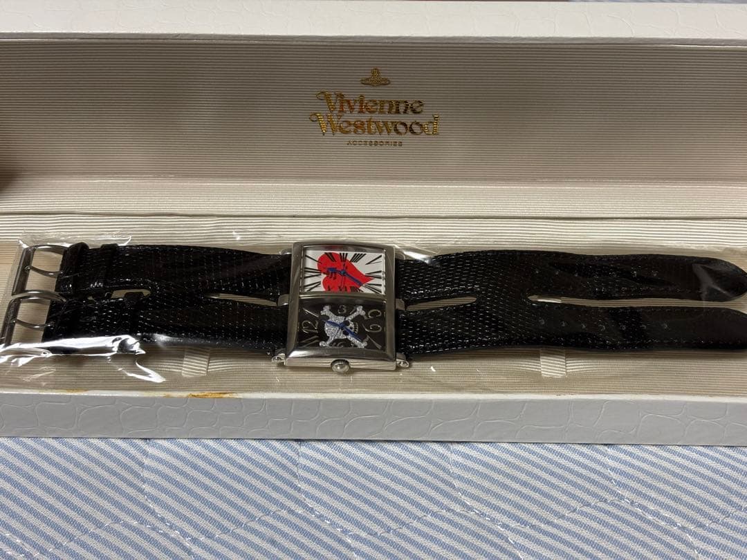 超美品viviennewestwood☆ダブルフェイス腕時計☆ヴィヴィアン