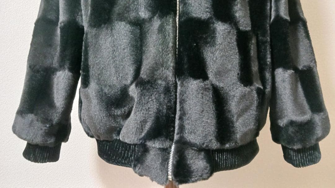 イタリア製 ミンク ＆ カシミヤ混 パカーフード付き 毛皮 防寒 日本サイズLL