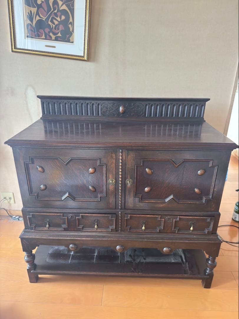 【アンティーク家具】イギリス　キャビネット・サイドボード　ビンテージ