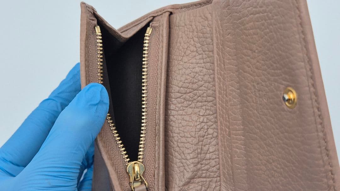 Gucci 二つ折り財布　GG　マーモント