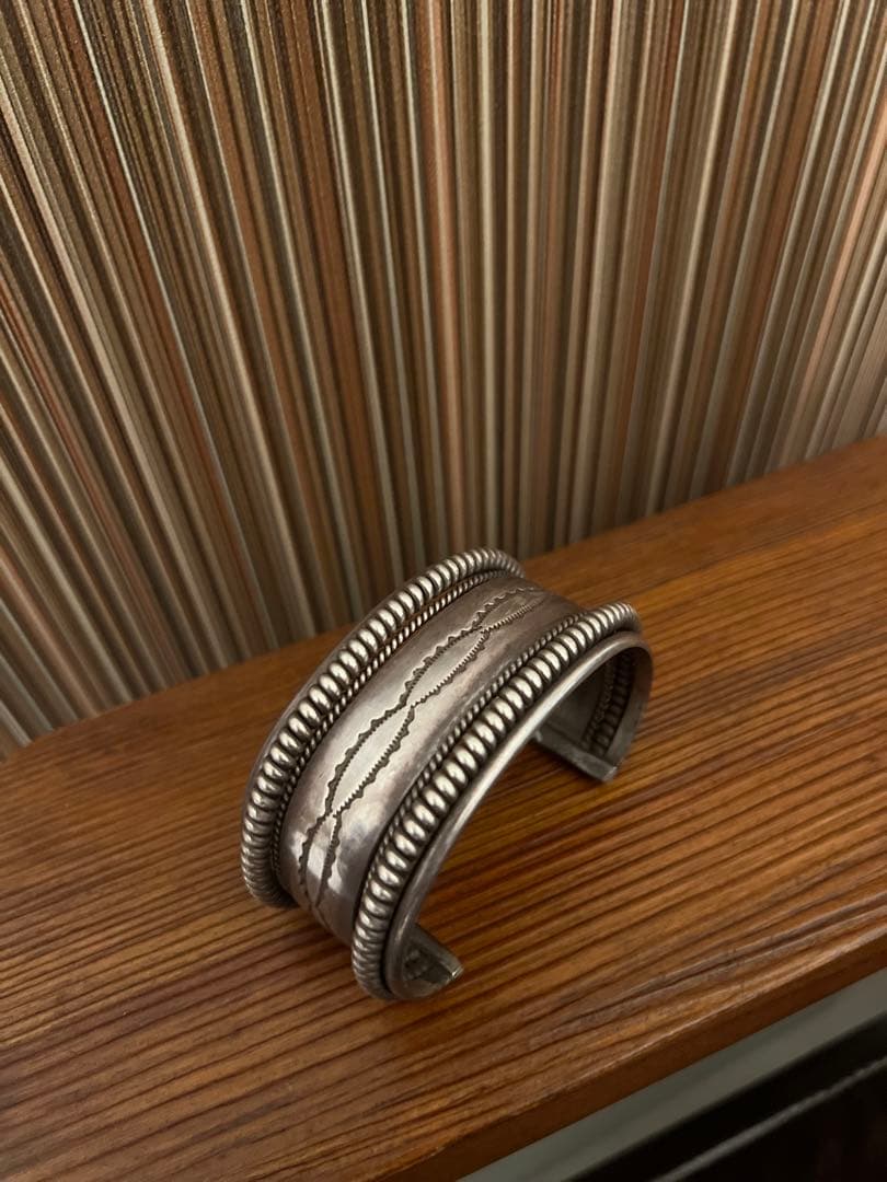 ナバホ ビンテージバングルsterling 極太TAHE