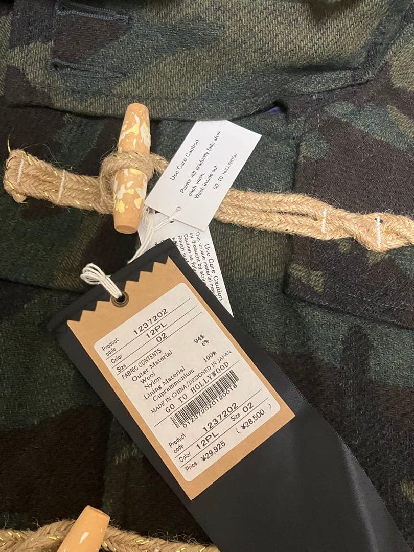 GO TO HOLLYWOOD 　ダッフルコート 迷彩　新品タグ付き