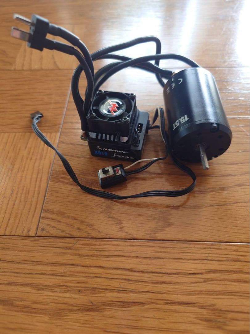 ホビーウイング justock G3S ESC とタミヤ 15.5 ブラシレス