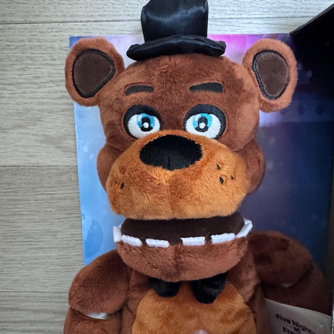 ファイブナイツアットフレディーズ フレディ　アクション　トーキング　ぬいぐるみ
