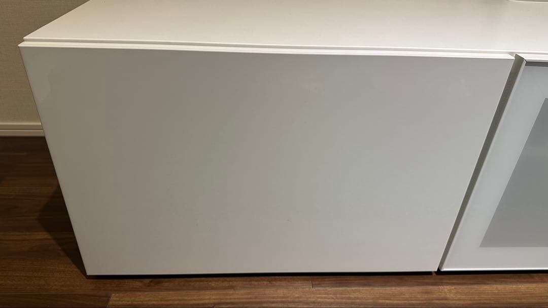 IKEA BESTÅ UPPLEVA ベストー　テレビ台　壁掛け