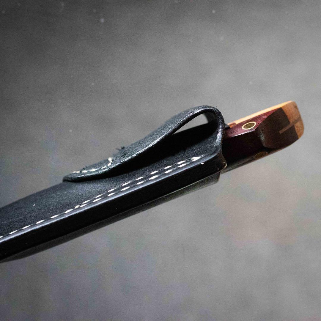 カッターナイフ　レザーケース付き