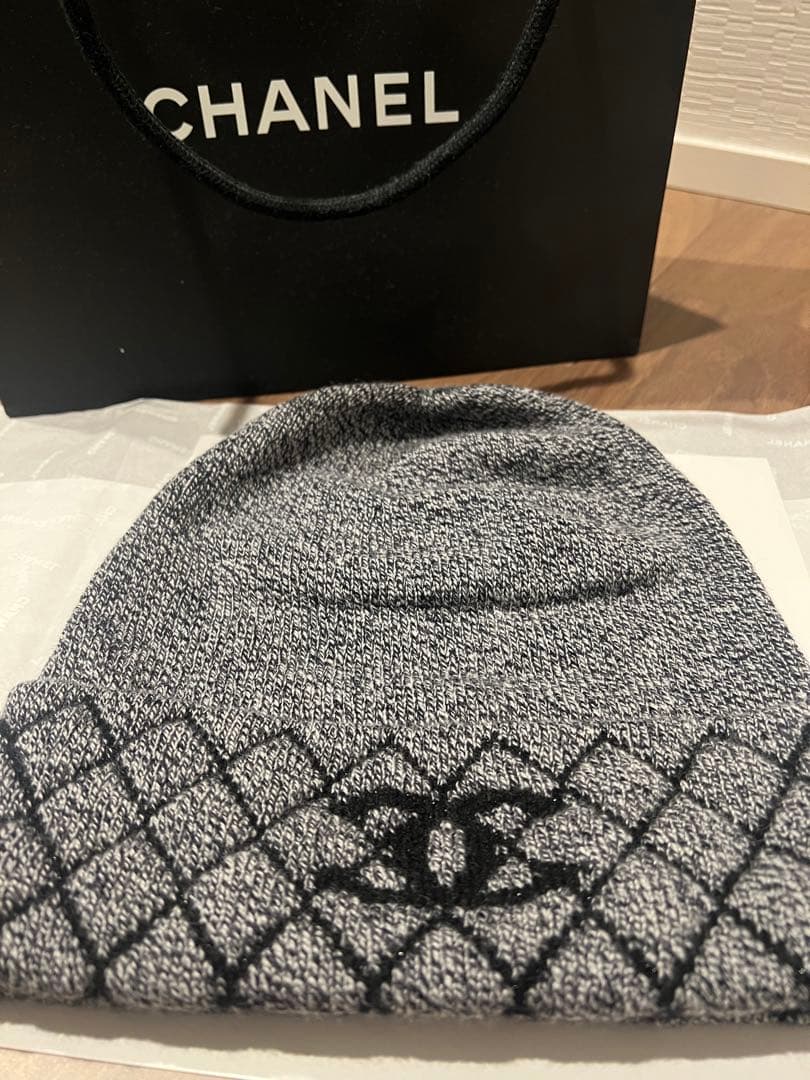 新品未使用CHANELニット帽