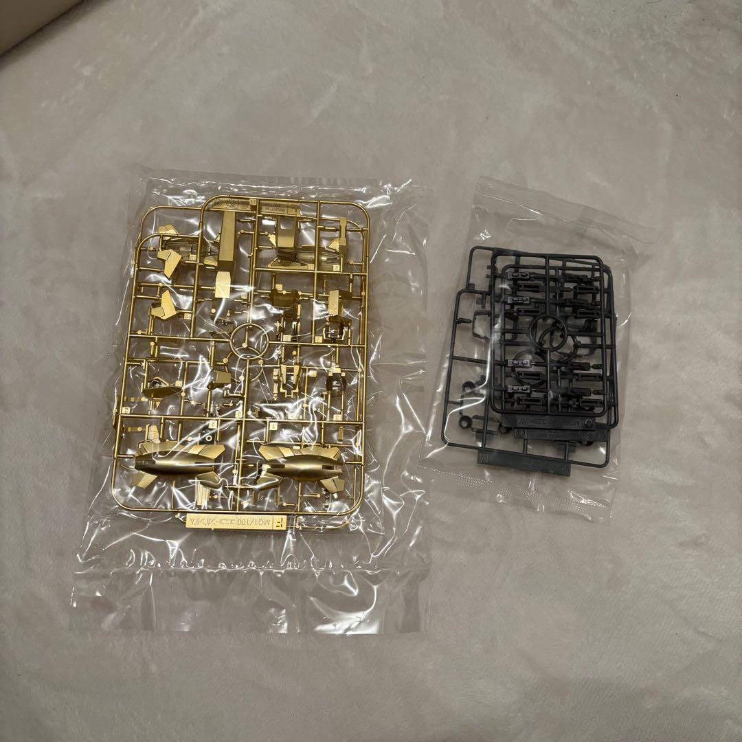香港限定 MG ユニコーンガンダム \"Ver.Ka\" ゴールド CODE_852