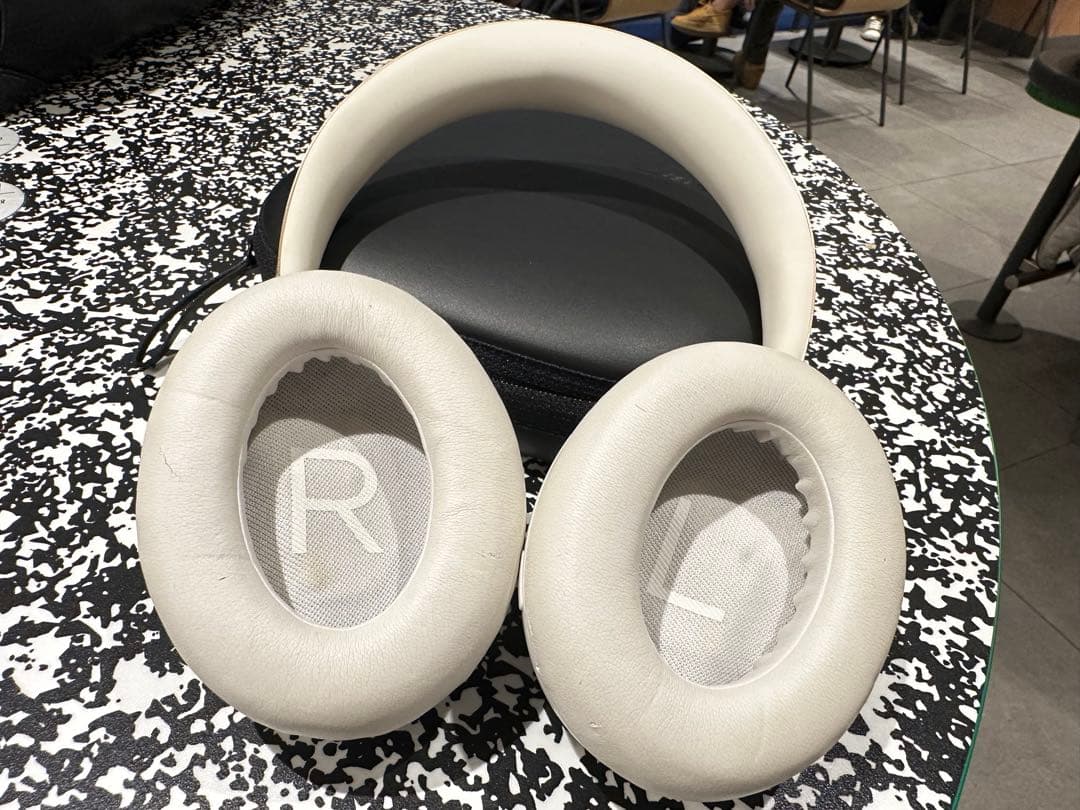 BOSE NC700 ノイズキャンセリングヘッドホン