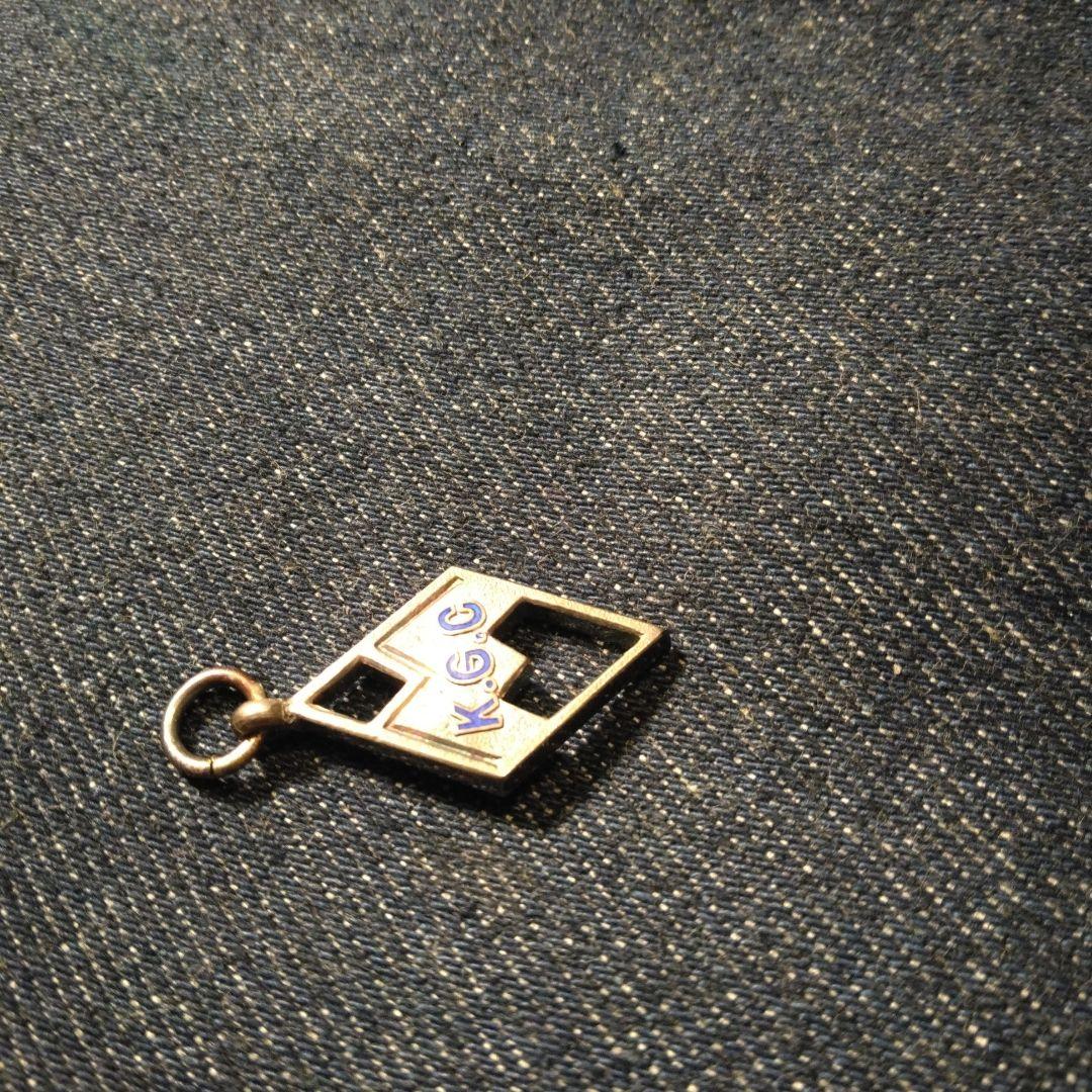 戦前、K.G.C. カレッジメダル 　トップ　ビンテージ　デッドストック　純銀