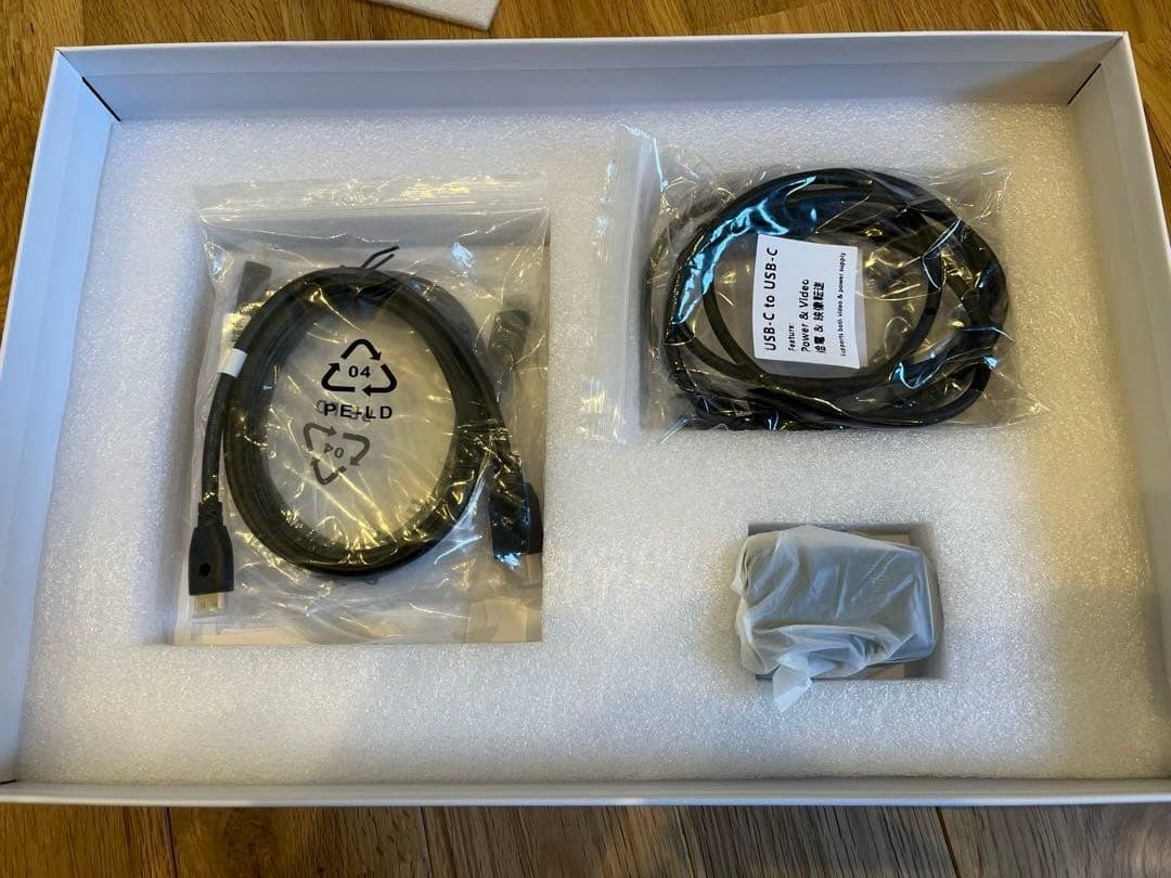 【美品】折りたたみ式2画面モバイルモニター 15.6インチ×2