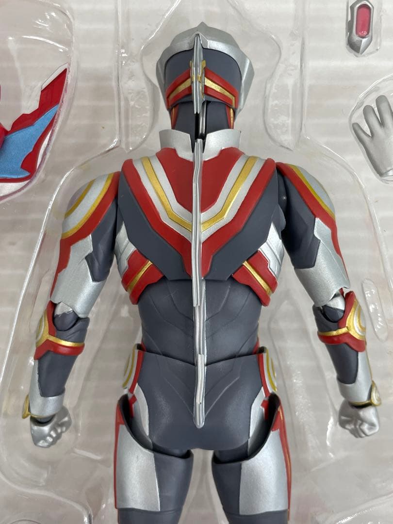 kntoy62-0495 S.H.Figuarts ウルトラマンジード