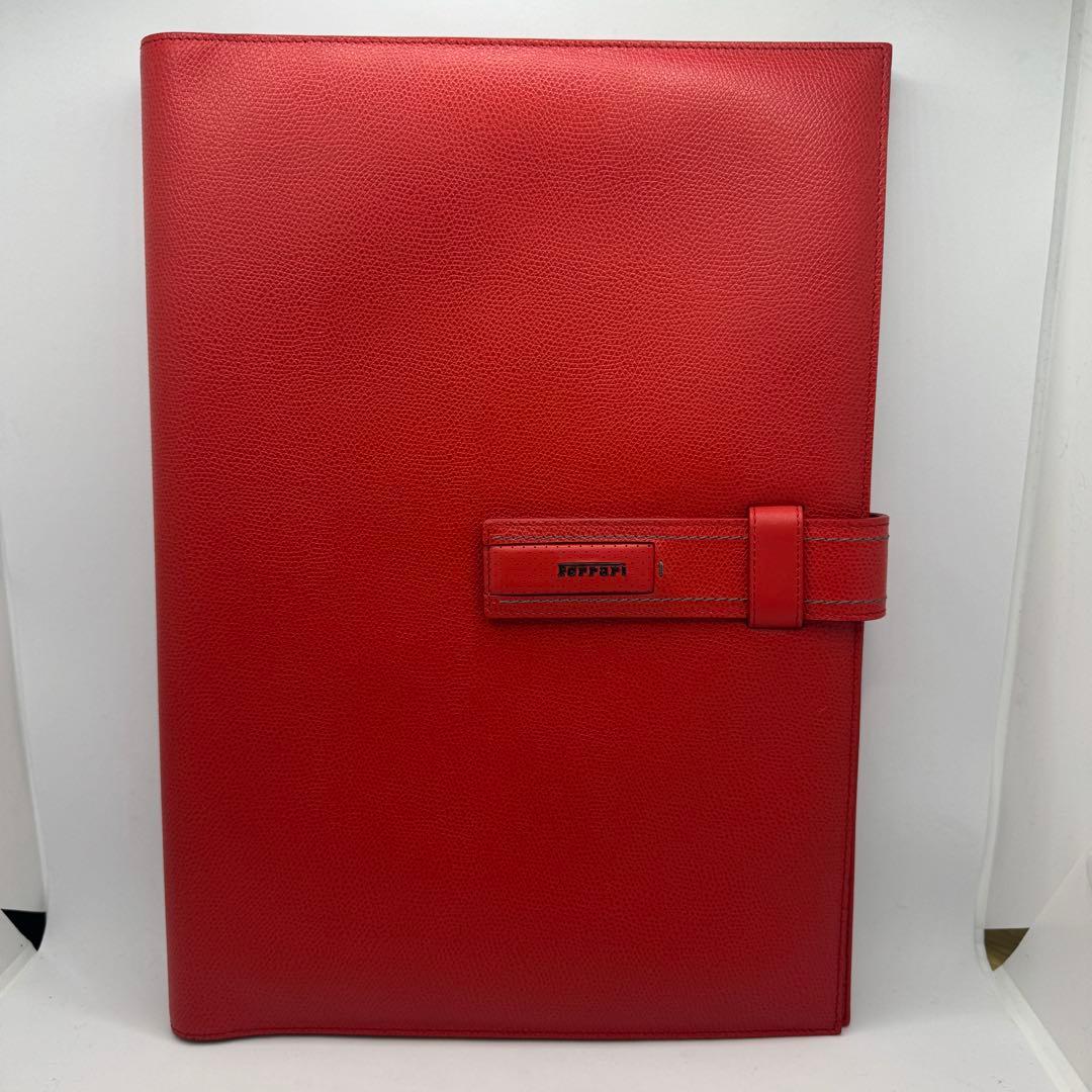 Ferrari フェラーリ レザー タブレットフォルダー レッド　車検証