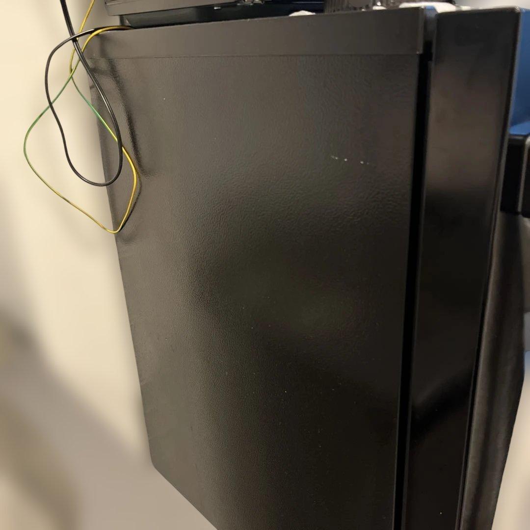 【するめいか様】ハイセンス　冷蔵庫　162l hr-d15fb