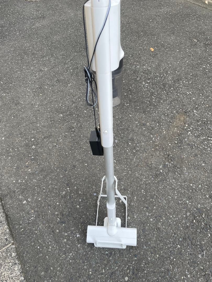 パナソニック コードレス掃除機 MC-SB33J-W