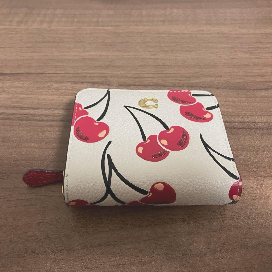 COACH ビルフォールド ウォレット チェリー さくらんぼ
