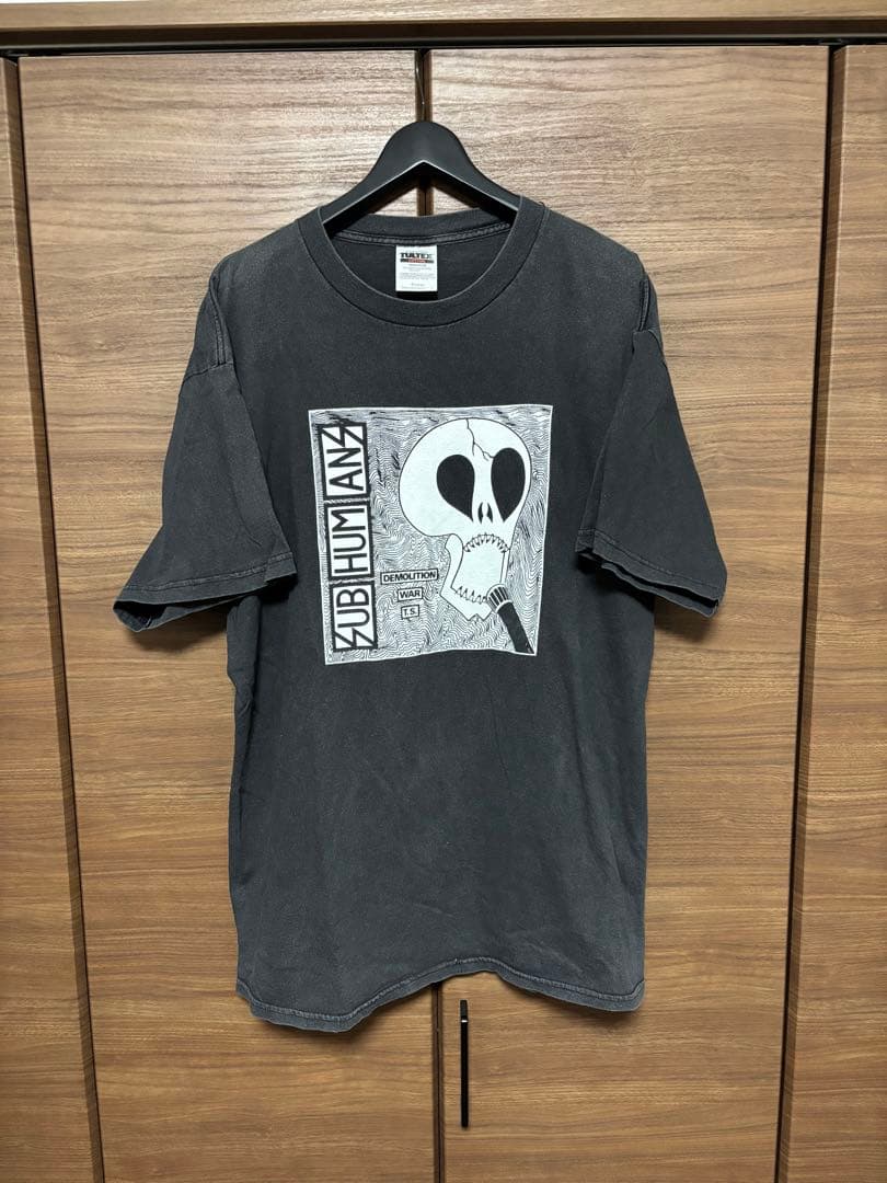 SUB HUMANS スカルデザイン Tシャツ ダークグレー