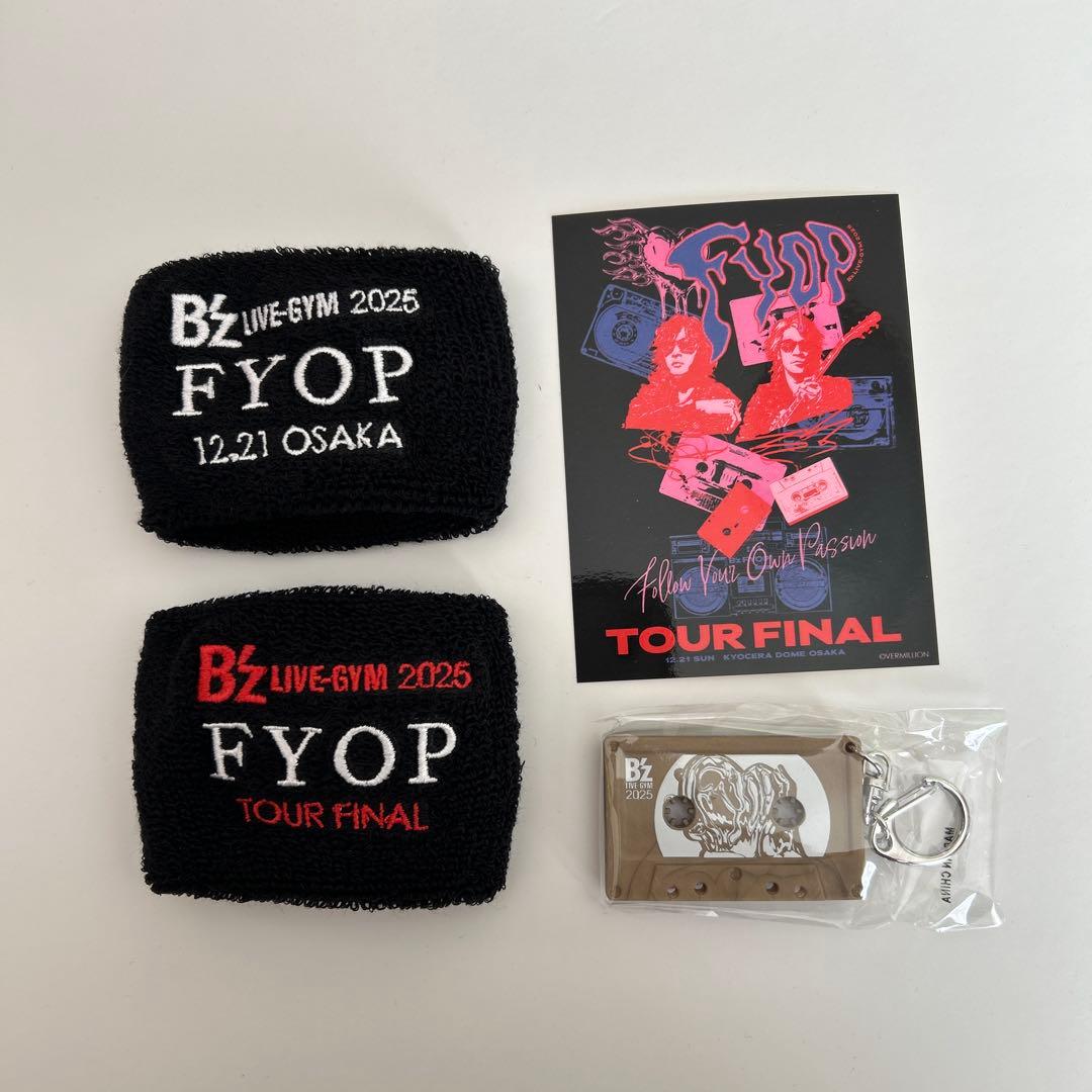 B’z FYOP ガチャ　12/21 大阪　リストバンド チャーム ファイナル