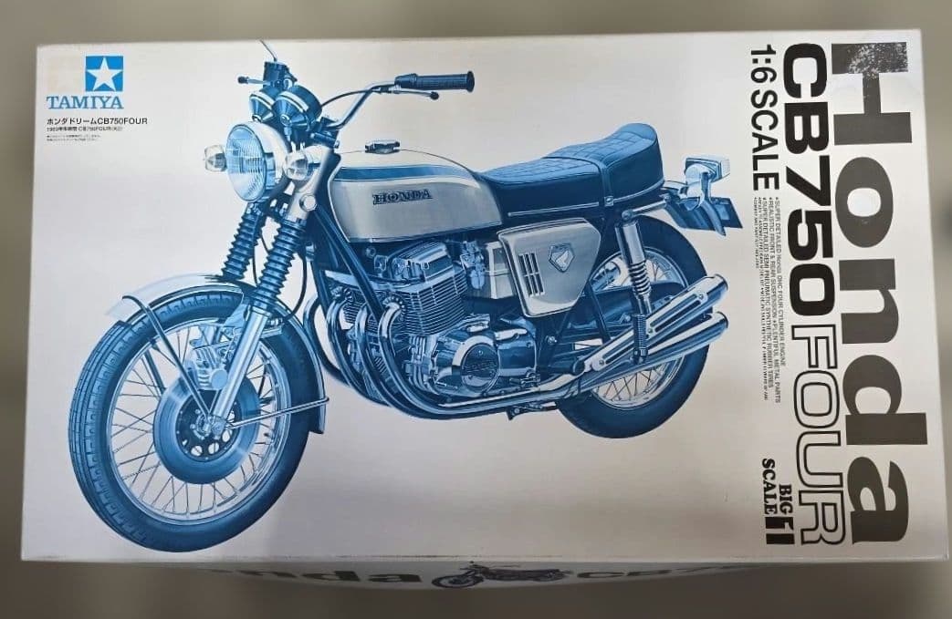未組立 タミヤ1/6 オートバイシリーズ ホンダ CB750 FOUR