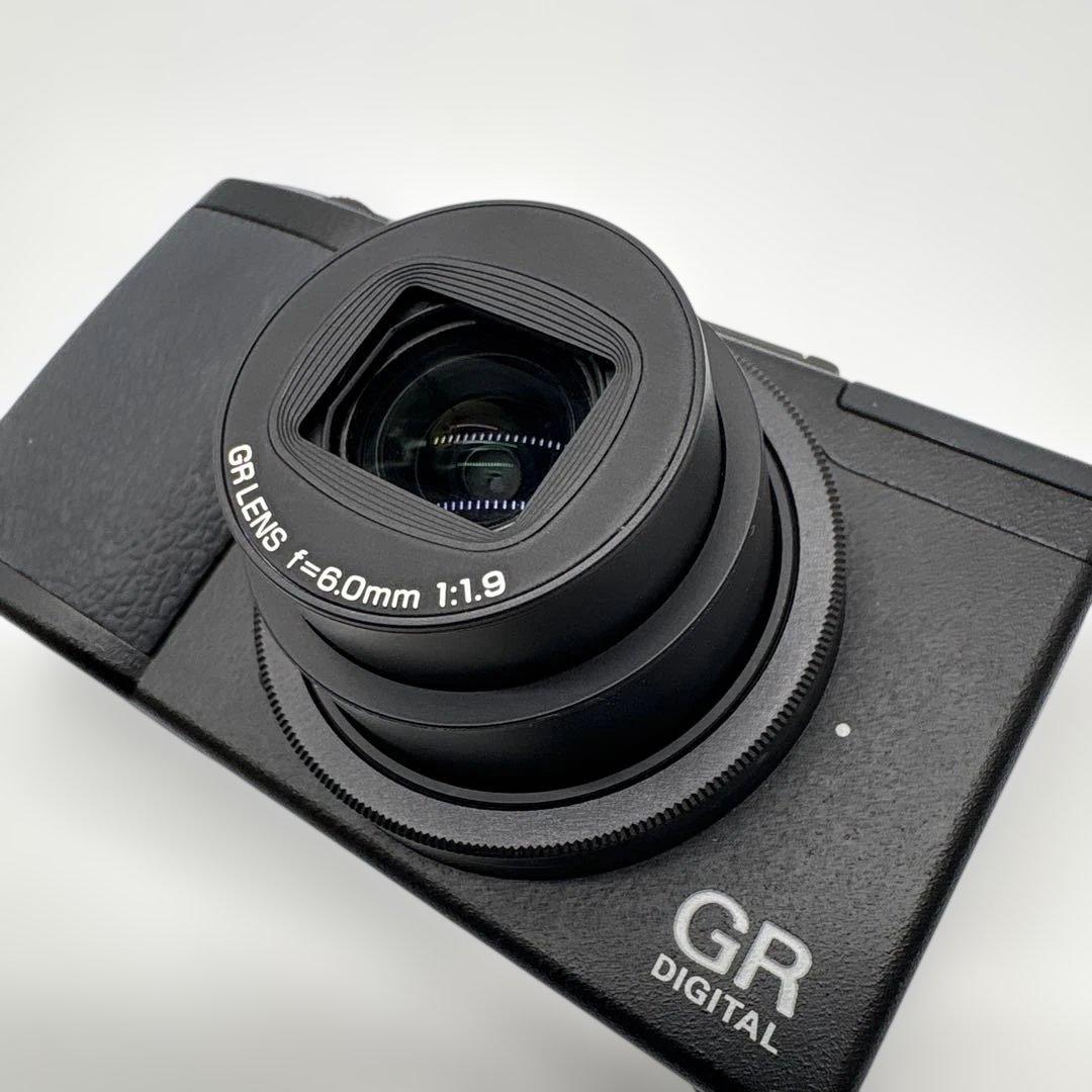 【完品】RICOH デジタルカメラ GR DIGITAL III