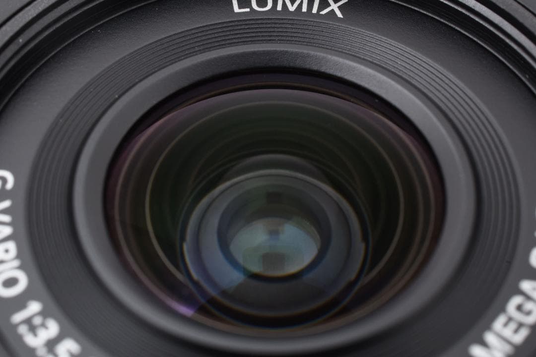 パナソニック LUMIX G VARIO F3.5-5.6 12-32mmレンズ