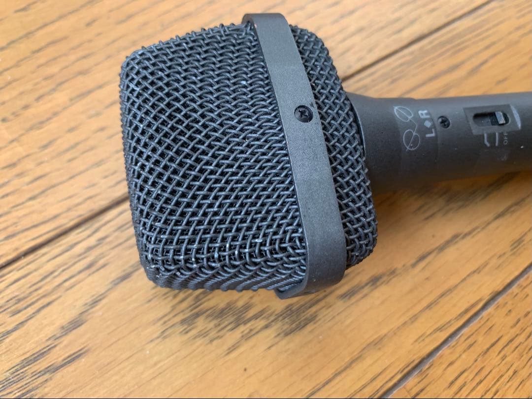 オーディオテクニカ AT822（マイク）、AT8410a（ショックマウント）