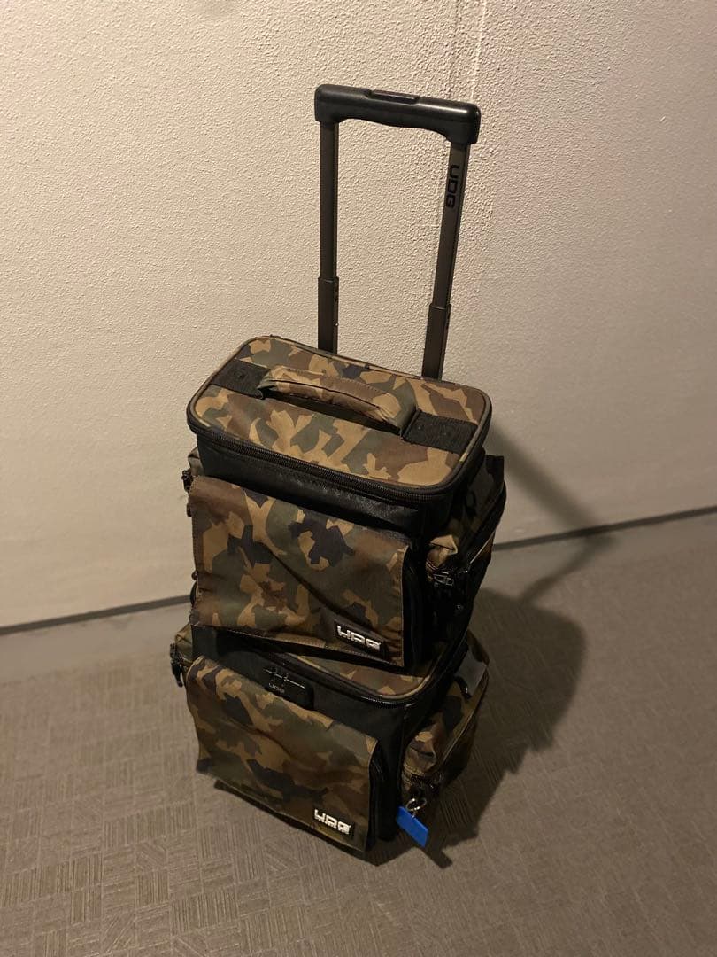 期間限定 送料込み 廃盤 UDG レコードバック トロリー