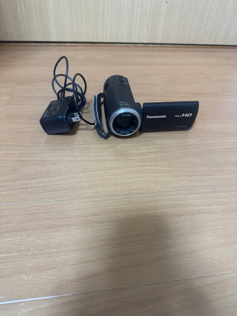 Panasonicパナソニック ビデオカメラ　HC-V360M