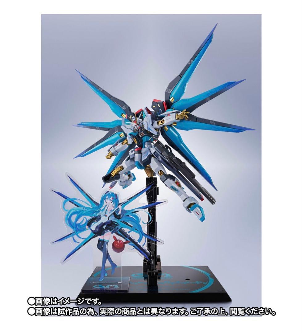 L ROBOT魂 ストライクフリーダムガンダム弐式 初音ミク Ver.