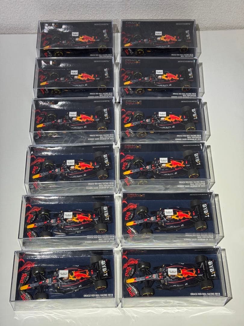 ミニチャンプス 1/43 レッドブル RB18 フェルスタッペン 12台セット