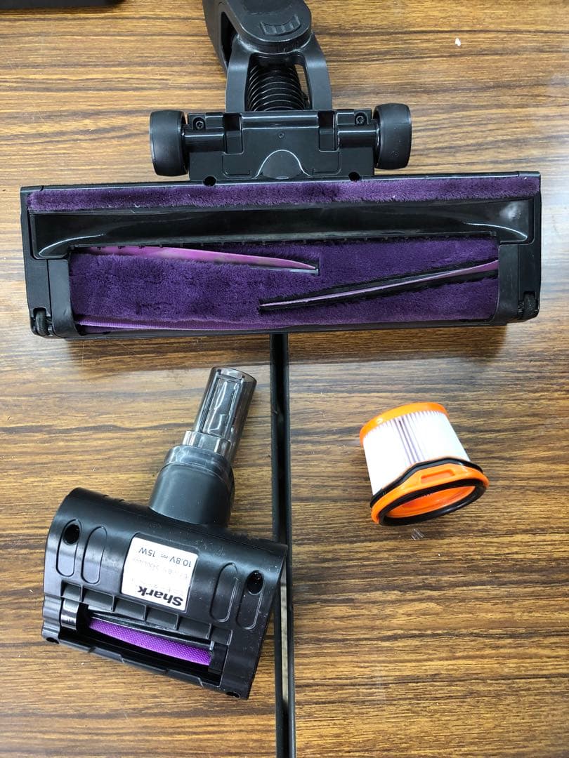 Sharp コードレスクリーナー CS601JBK 送料無料