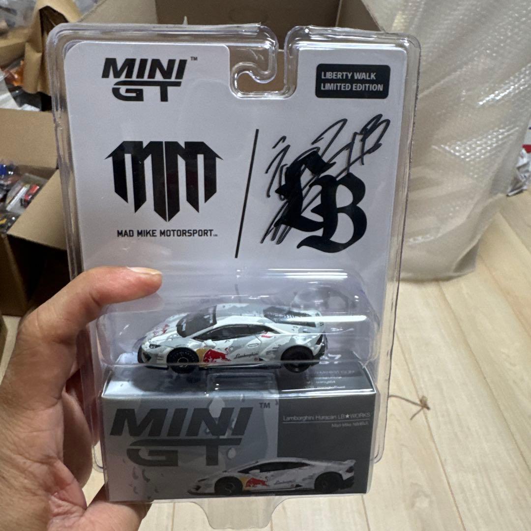 ミニカー MINI GT MAD MIKE MOTORSPORT 967