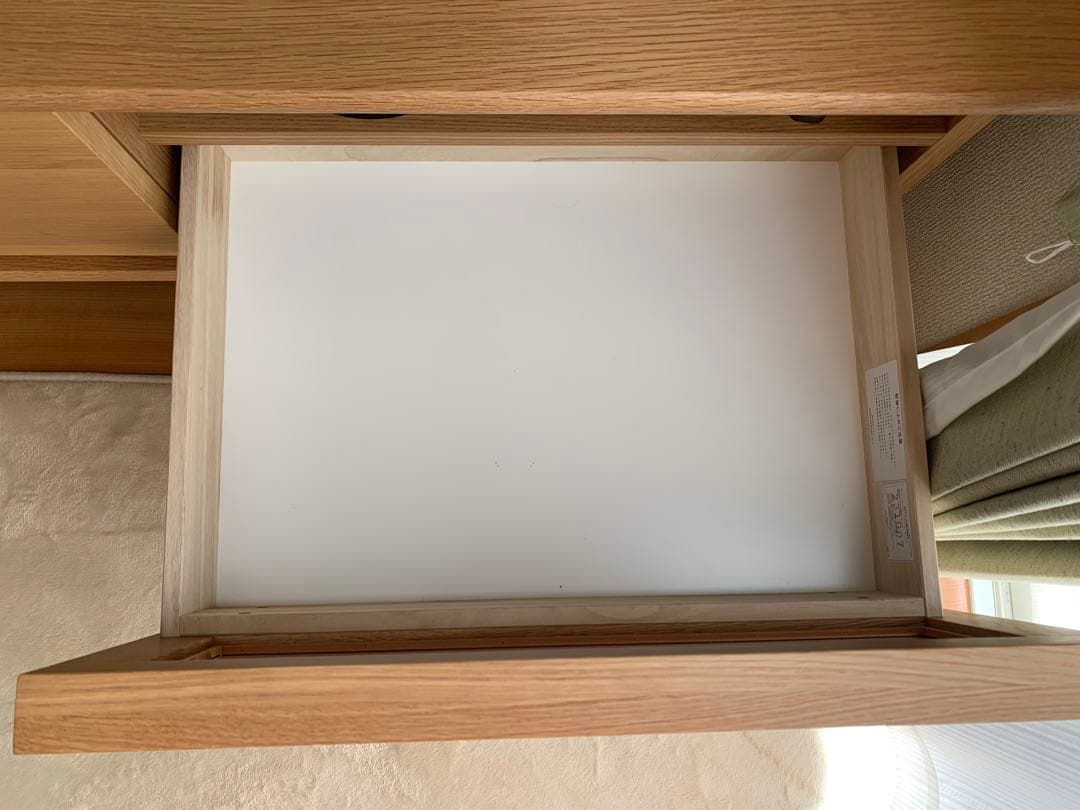 SOLK(ソルク)　TVボード W1600