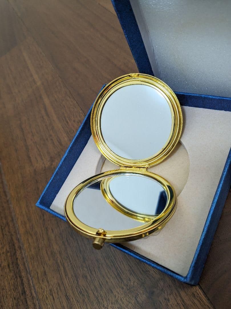 ♥新品♥ミラー　ラウンド ポータブル メイク アップ ミラ　ギフト　高級感ー