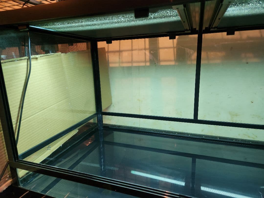 引取パンテオンブラック9045中古 マイクロサン53w 紫外線ライト　各1台