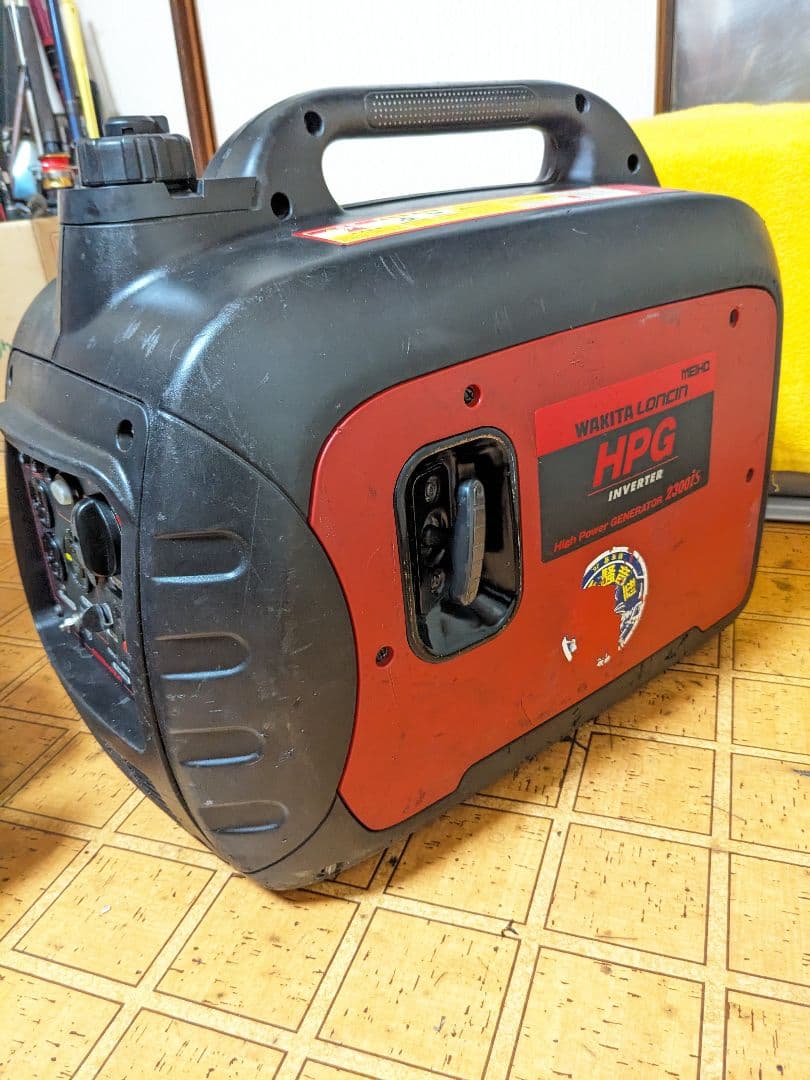 ワキタHPG2300isインバータ発電機、ジャンク。