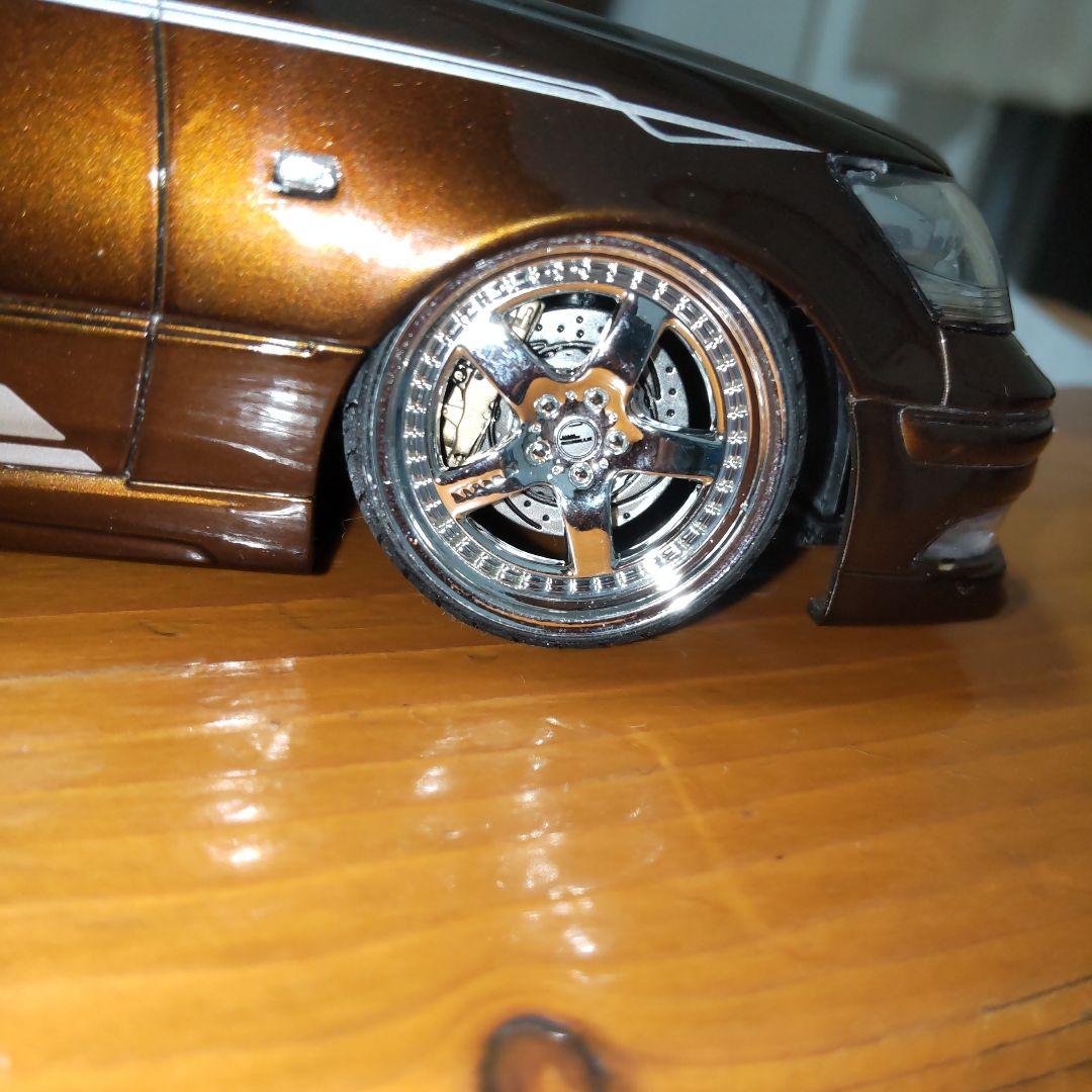 アオシマ1/24　30セルシオ完成品