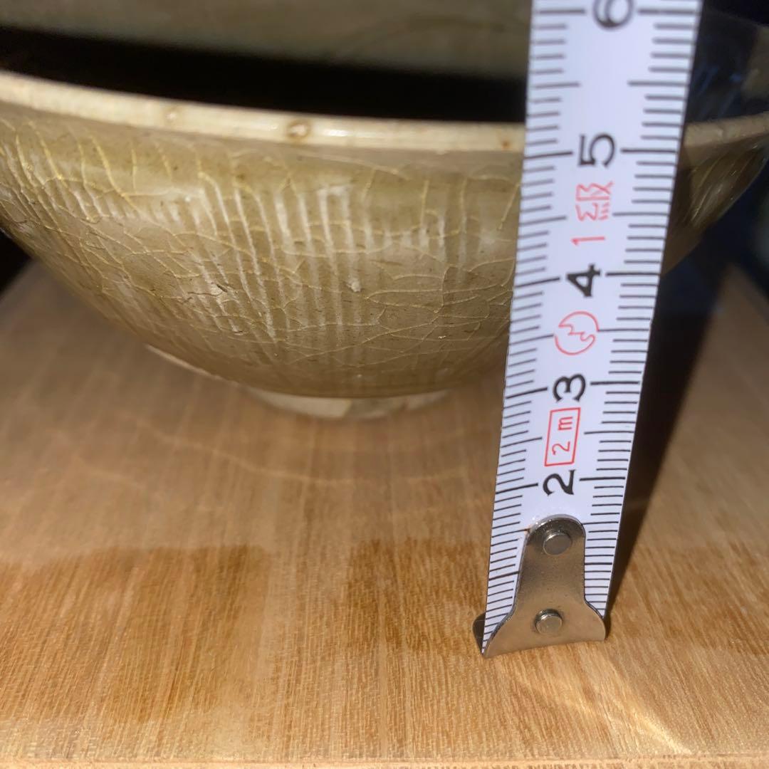 青磁茶碗　越窯　宋時代