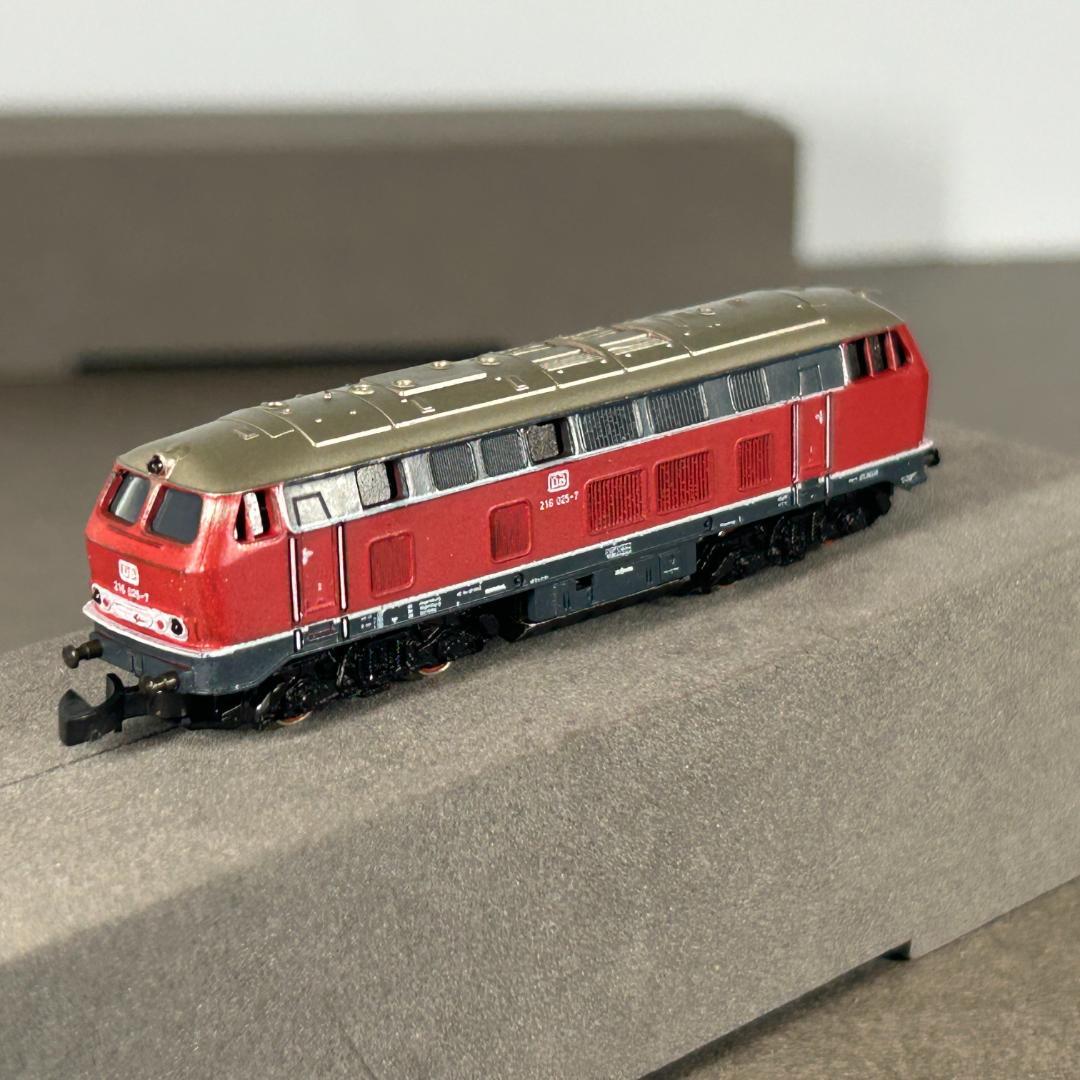 メルクリン ミニクラブ 8902 動力車1両+客車3両 及び線路リレーラーセット