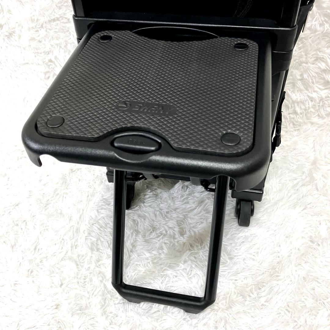 SWANY　キャリーバッグ　20L　座面付き　イス付き　光沢有り　四輪キャスター