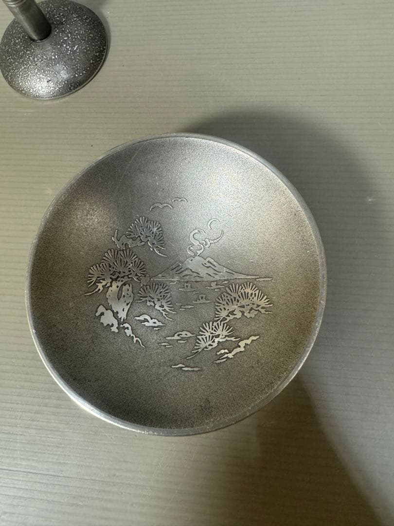 2297 薩摩錫器 岩切美巧堂 花入れ1客　盃1客