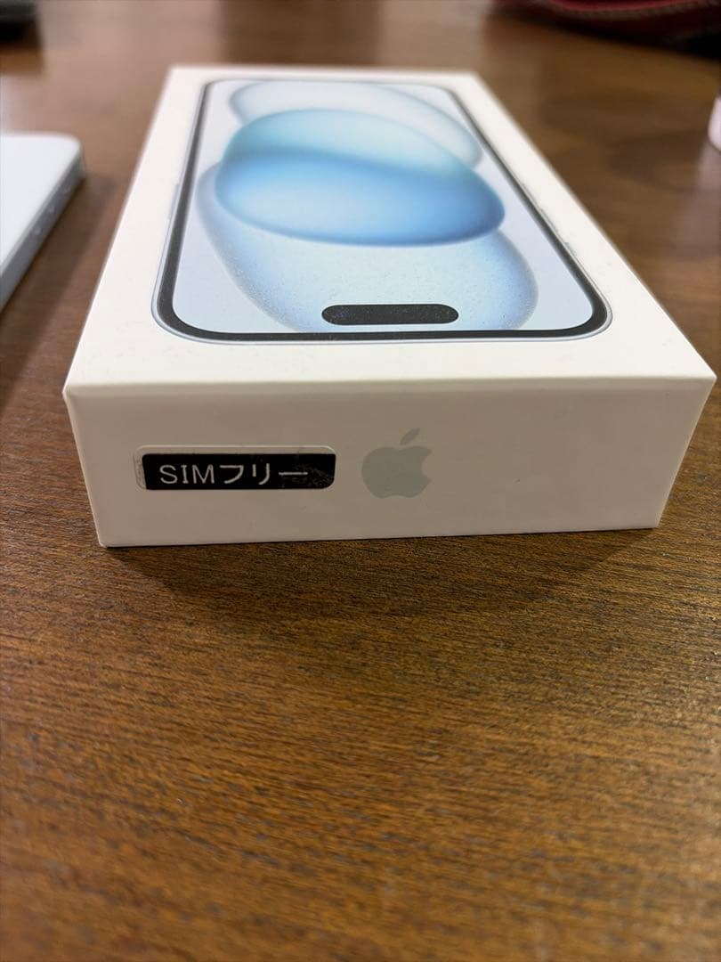 アップル iPhone15 128GB ブルー