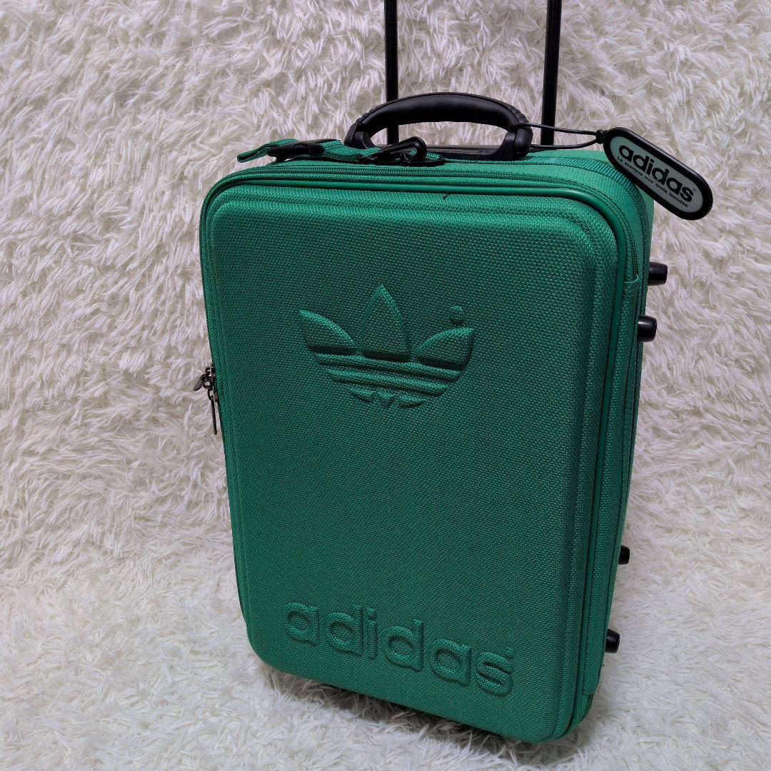 adidas キャリーケース グリーン 緑 スーツケース トランク アディダス