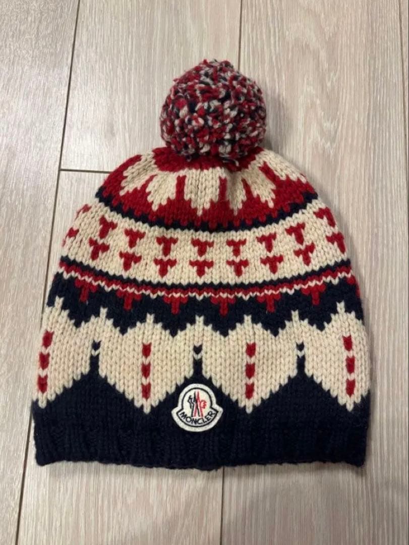 Moncler ポンポン付きニット帽 男女兼用