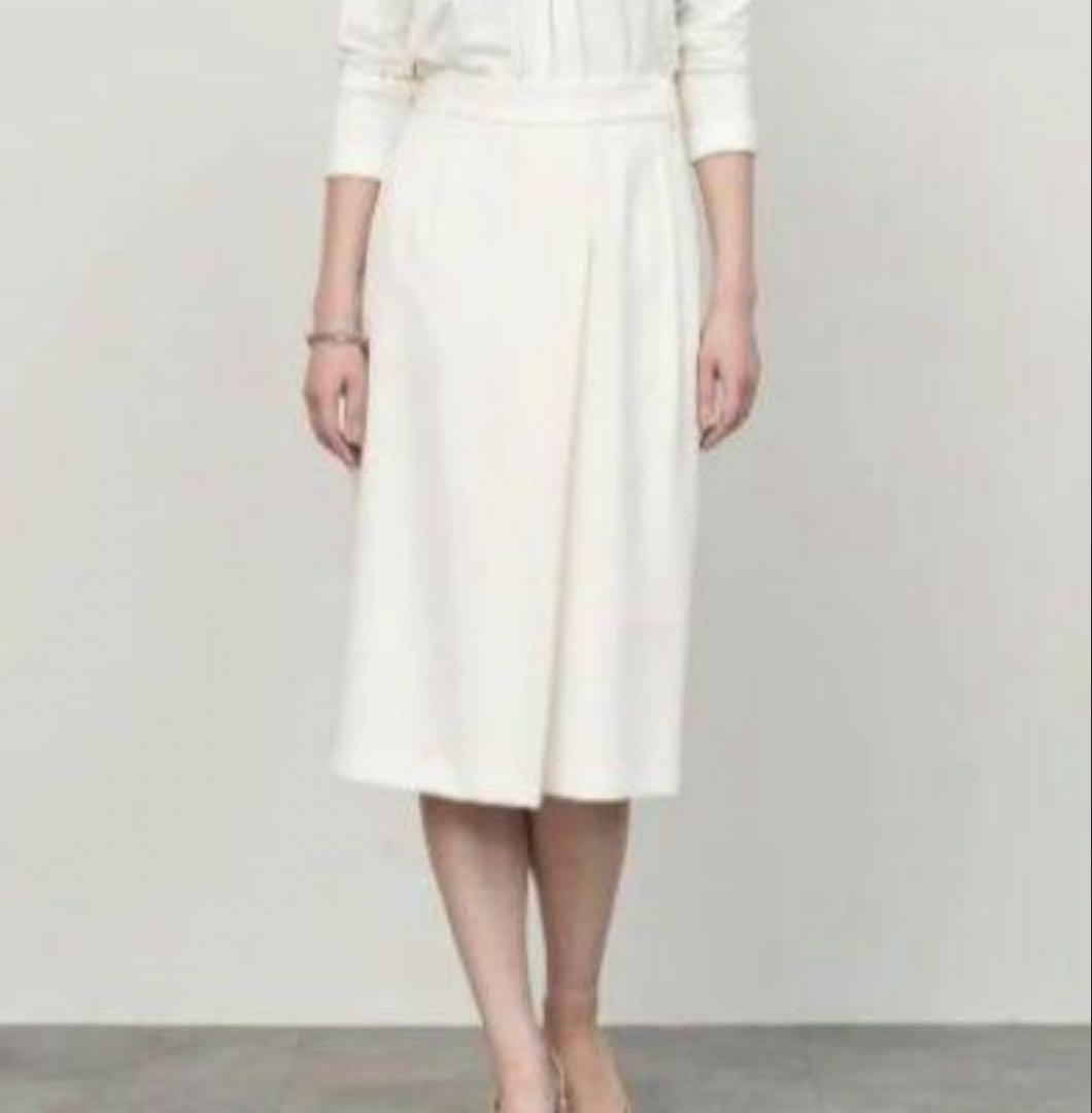 新品ソージュ　タイトスカートS ホワイトSOEJU