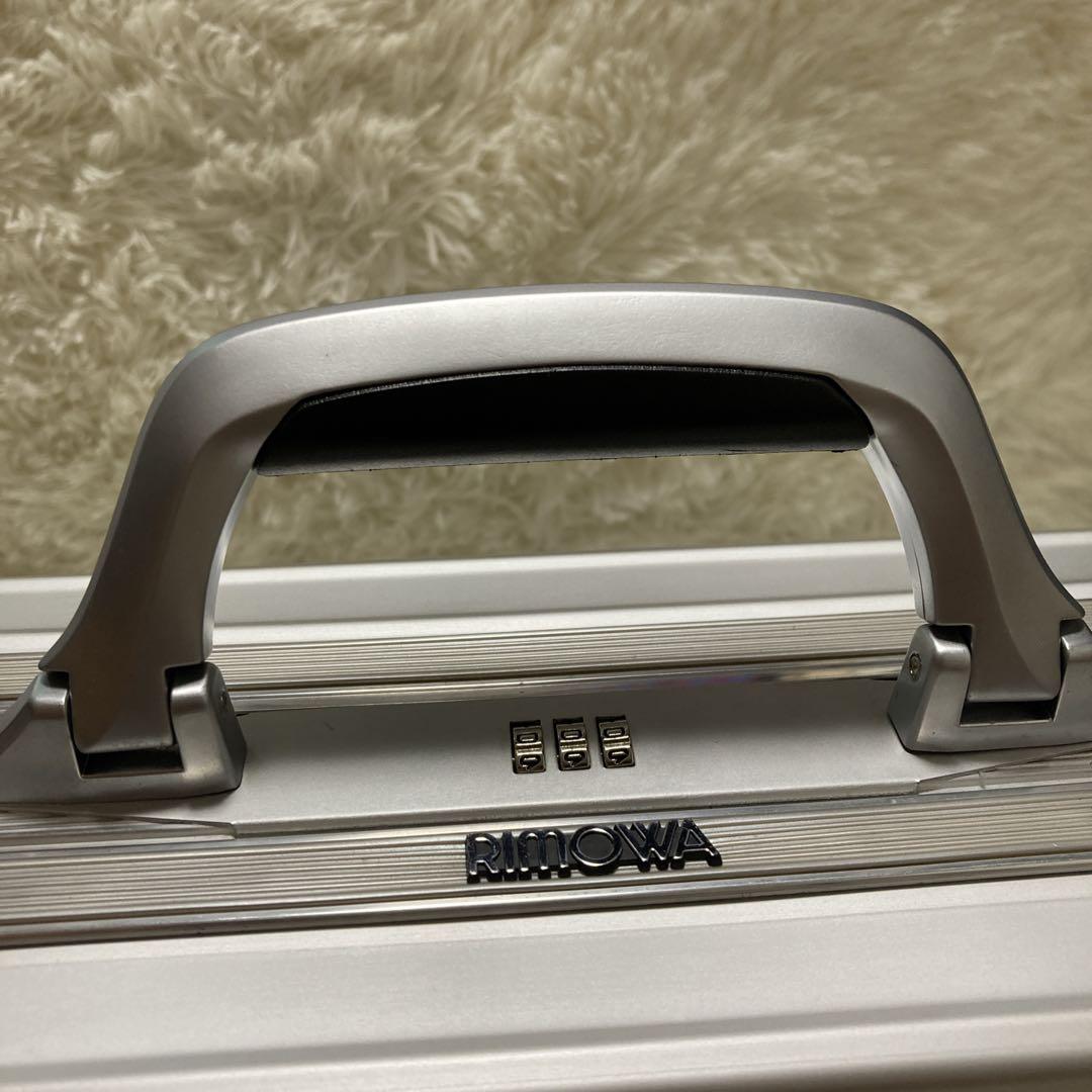廃盤　RIMOWA アルミニウム　アタッシュケース　ダイヤルロック　旅行バッグ
