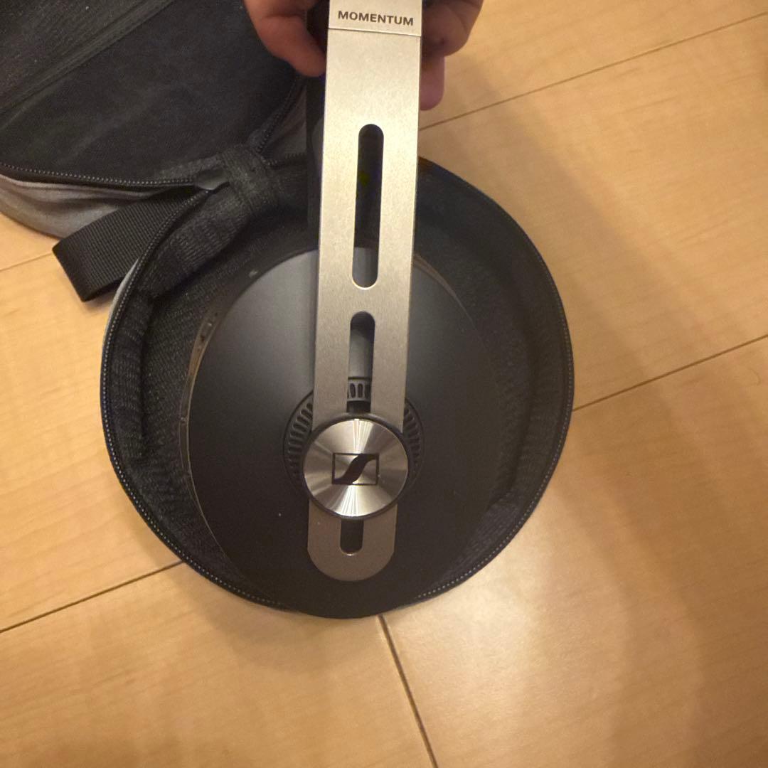 Sennheiser Momentum Wireless ヘッドホン